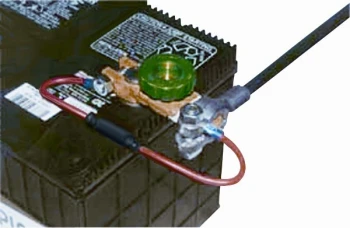 Top Mount Compact Battery Disconnect Switch with Fused Bypass